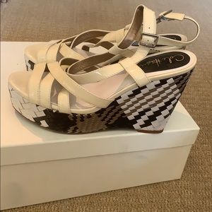 Wedges. Nike air sole